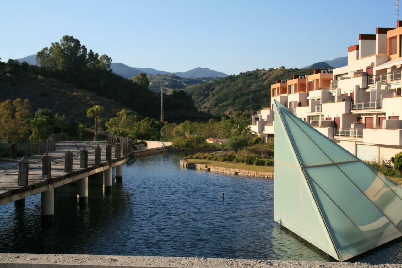 Apartamento En Magnifico Resort - Parque Botanico Estepona Exterior photo